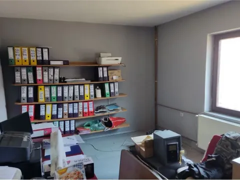 Prodaja, kuća, 340m², Niš, Srbija - image 35