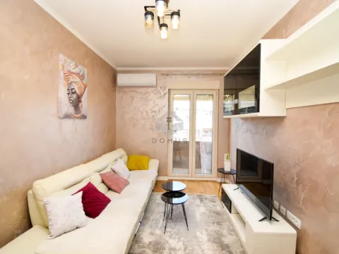 Izdavanje, jednosoban stan, 42m², Central Point, Podgorica - image 11