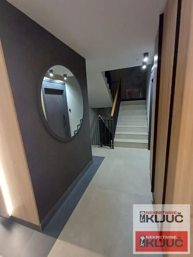 Prodaja, garsonjera, 26m², Novo naselje, Novi Sad