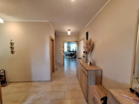 Prodaja, kuća, 219m², Veternička rampa, Novi Sad Sve Podlokacije - image 22