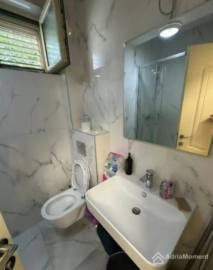 Prodaja, dvosoban stan, 84m², Seljanovo, Tivat