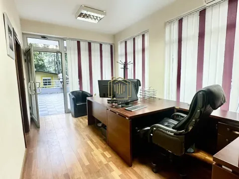 Rent, office space, 65m², Pobrežje, Podgorica - image 5