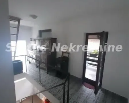 Prodaja, kuća, 200m², Futog, Novi Sad Sve Podlokacije - image 11