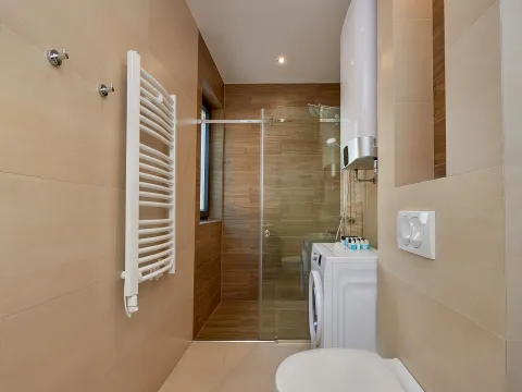 Stan-na-dan, trosoban stan, 79m², Bečići, Budva - image 2