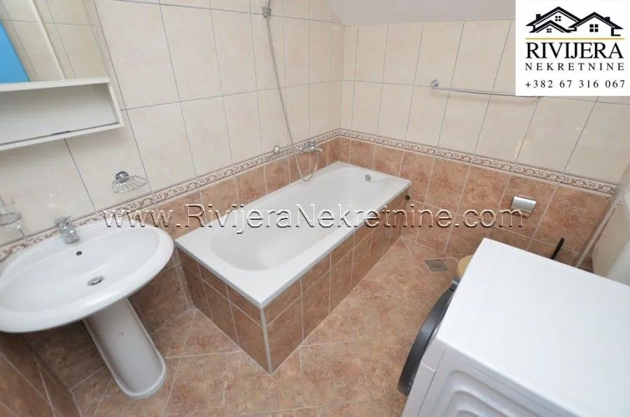 Prodaja, kuća, 415m², Igalo, Herceg Novi