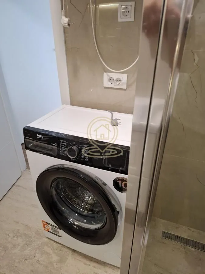 Izdavanje, dvosoban stan, 40m², Čubura, Beograd