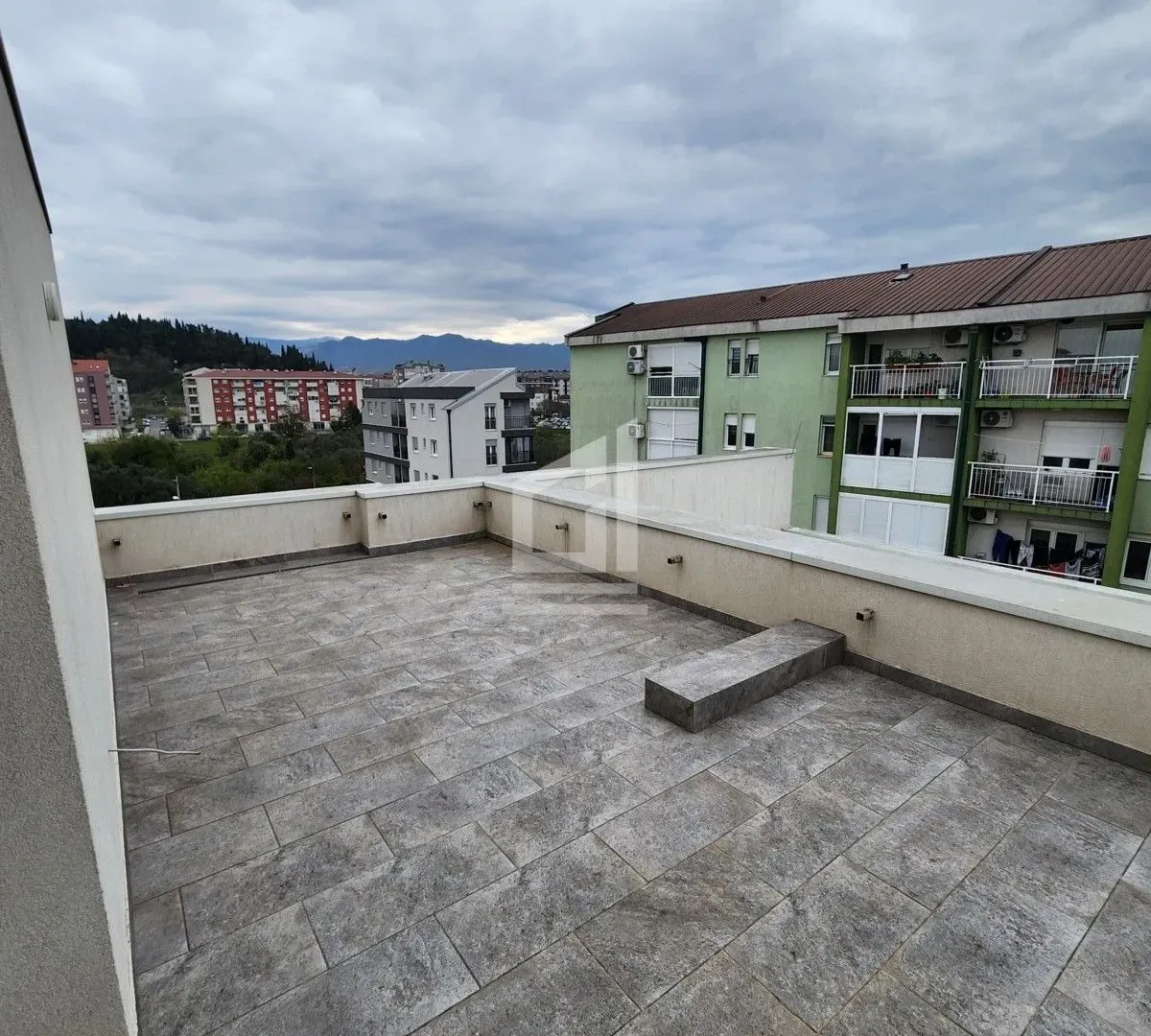 Rent, office space, 700m², Zabjelo, Podgorica