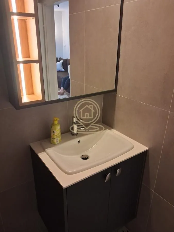 Rent, two bedroom apartment, 55m², Vračar Sve Podlokacije, Beograd