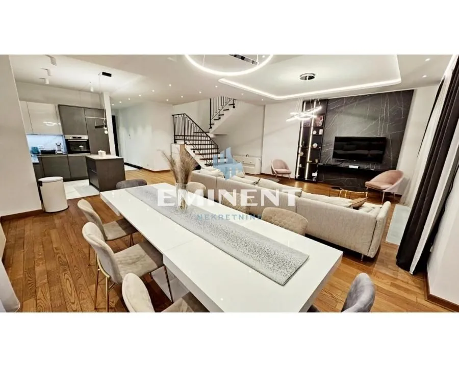 Rent, four bedroom apartment, 178m², Kalenić Pijaca, Vračar Sve Podlokacije