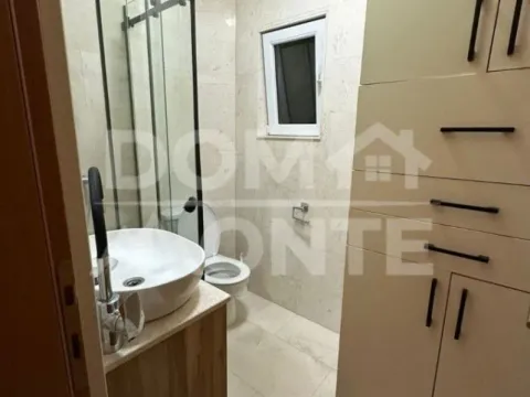 Izdavanje, jednosoban stan, 45m², Seljanovo, Tivat - image 6