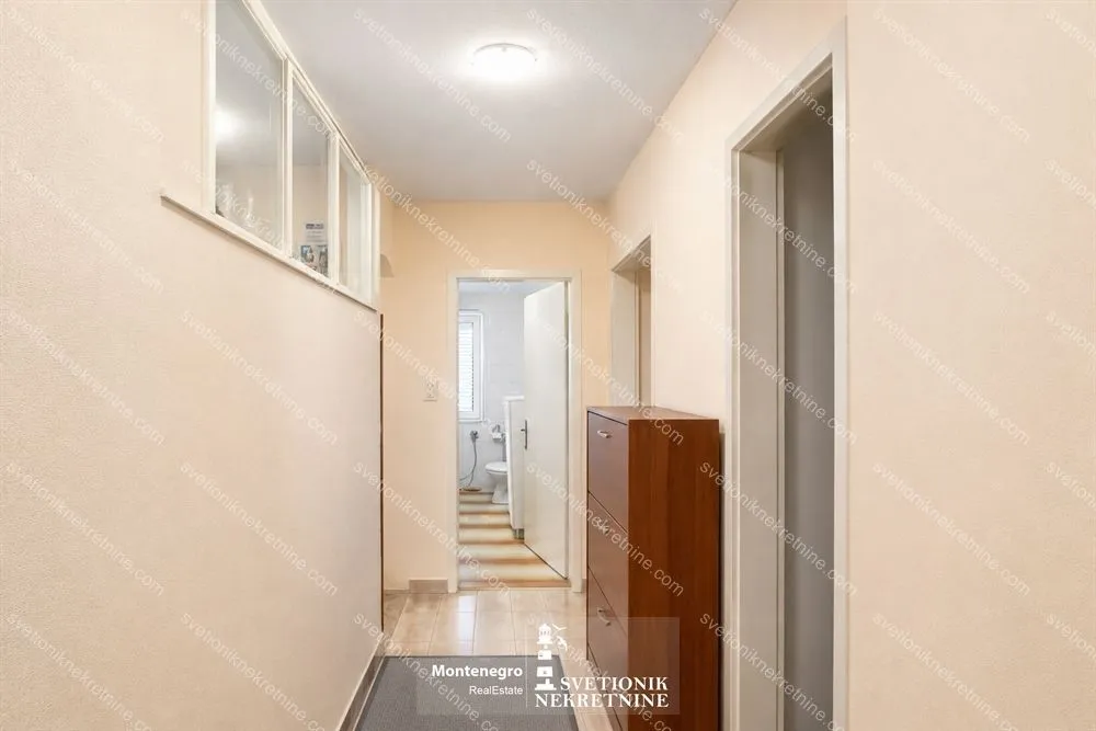 Prodaja, dvosoban stan, 75m², Kumbor, Herceg Novi