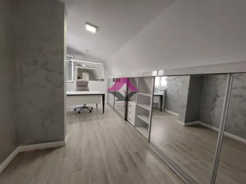 Prodaja, četvorosoban stan, 118m², Đeram Pijaca, Beograd - image 20