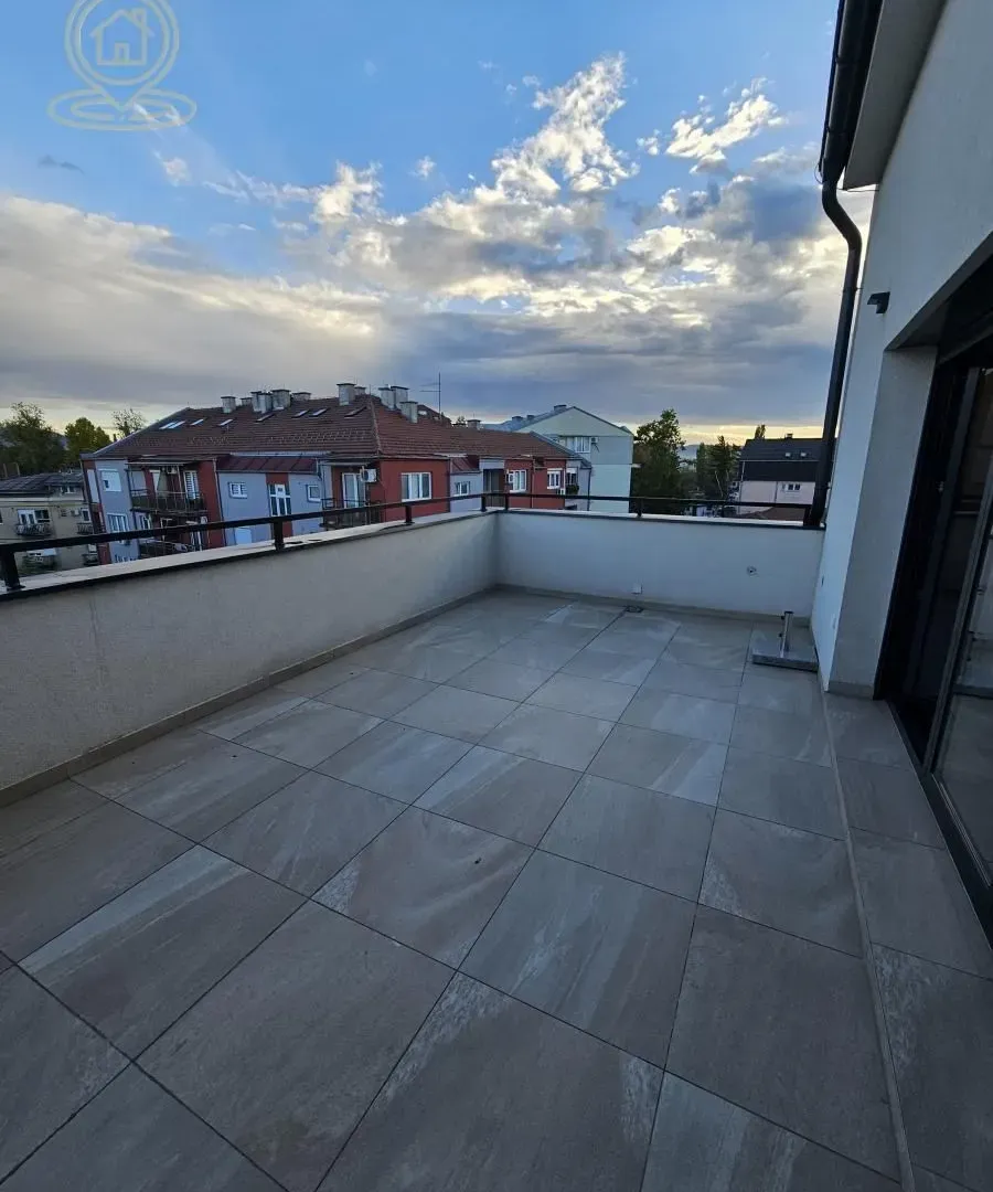 Sale, apartment, 140m², Erdoglija, Kragujevac