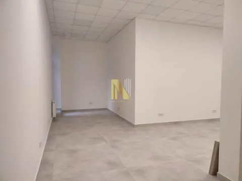 Rent, office space, 100m², Podbara, Novi Sad Sve Podlokacije - image 5