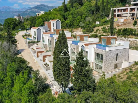 Prodaja, kuća, 236m², Tivat, Crna Gora - image 12