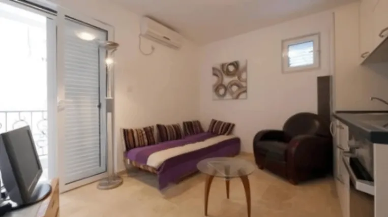 Rent, apartment, 30m², Sveti Stefan, Budva