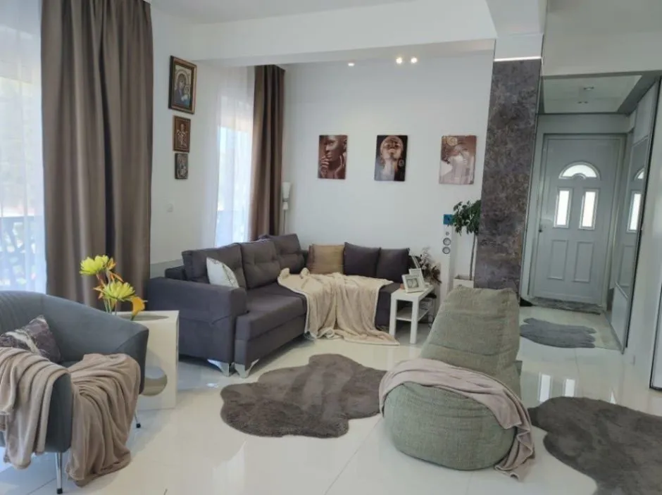 Prodaja, kuća, 160m², Herceg Novi, Crna Gora