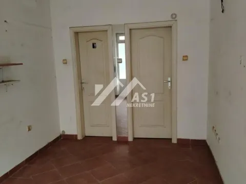 Izdavanje, poslovni prostor, 21m², Detelinara, Novi Sad Sve Podlokacije - image 2