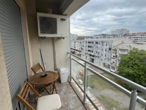 Izdavanje, jednosoban stan, 45m², Preko Morače, Podgorica - image 7