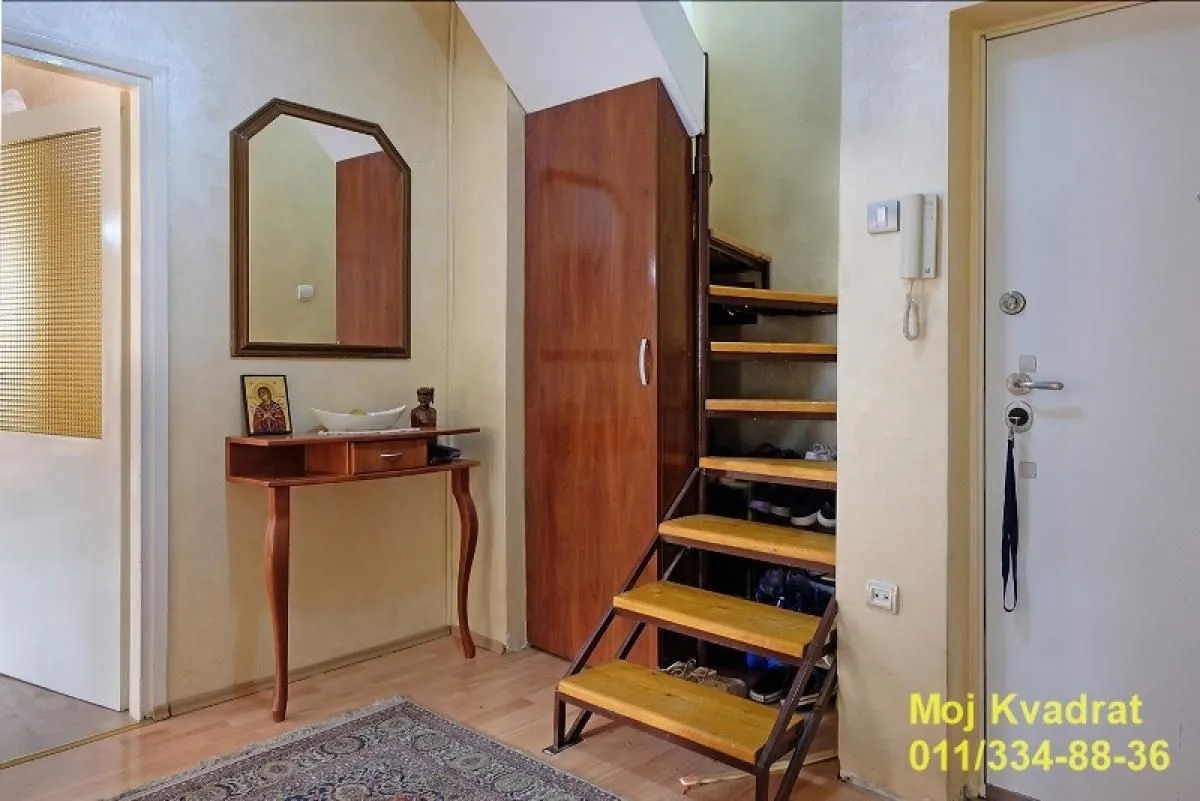 Sale, apartment, 136m², Karaburma, Palilula Sve Podlokacije