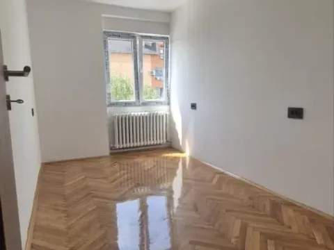 Sale, three bedroom apartment, 58m², Cara Dušana, Novi Sad Sve Podlokacije - image 3