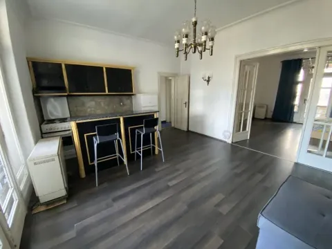 Izdavanje, četvorosoban stan, 120m², Savski Venac, Beograd - image 6