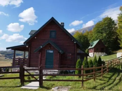 Prodaja, kuća, 108m², Motički gaj, Žabljak - image 3