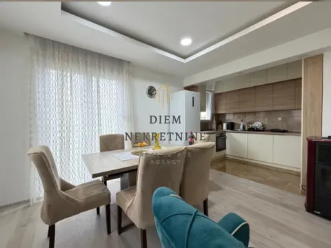 Izdavanje, kuća, 170m², Donji Kokoti, Podgorica - image 11