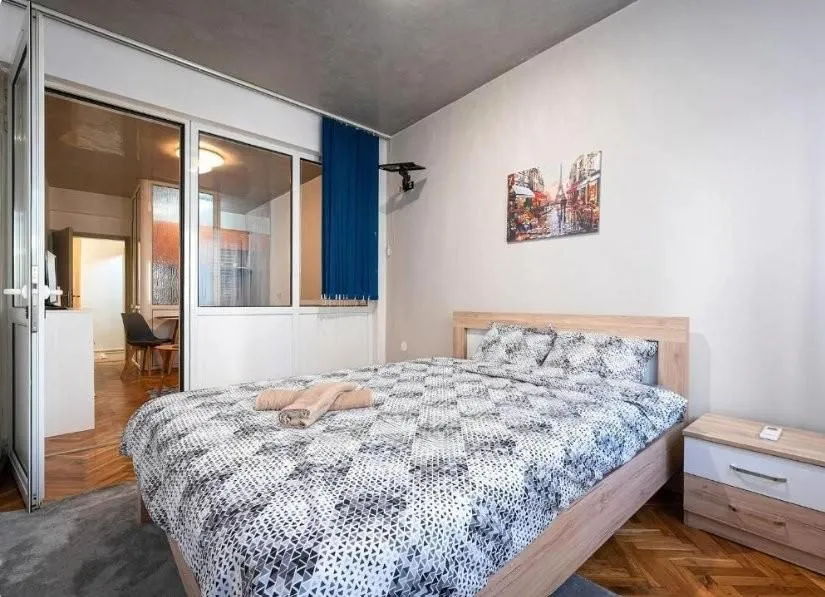 Rent, studio apartment, 35m², Centar, Podgorica