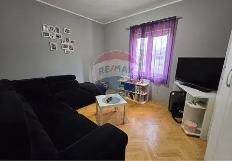 Izdavanje, kuća, 242m², Zagorič, Podgorica - image 19