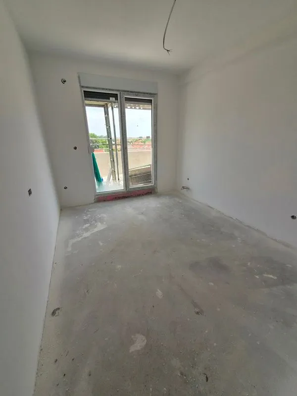 Prodaja, četvorosoban stan, 111m², Pančevo, Srbija