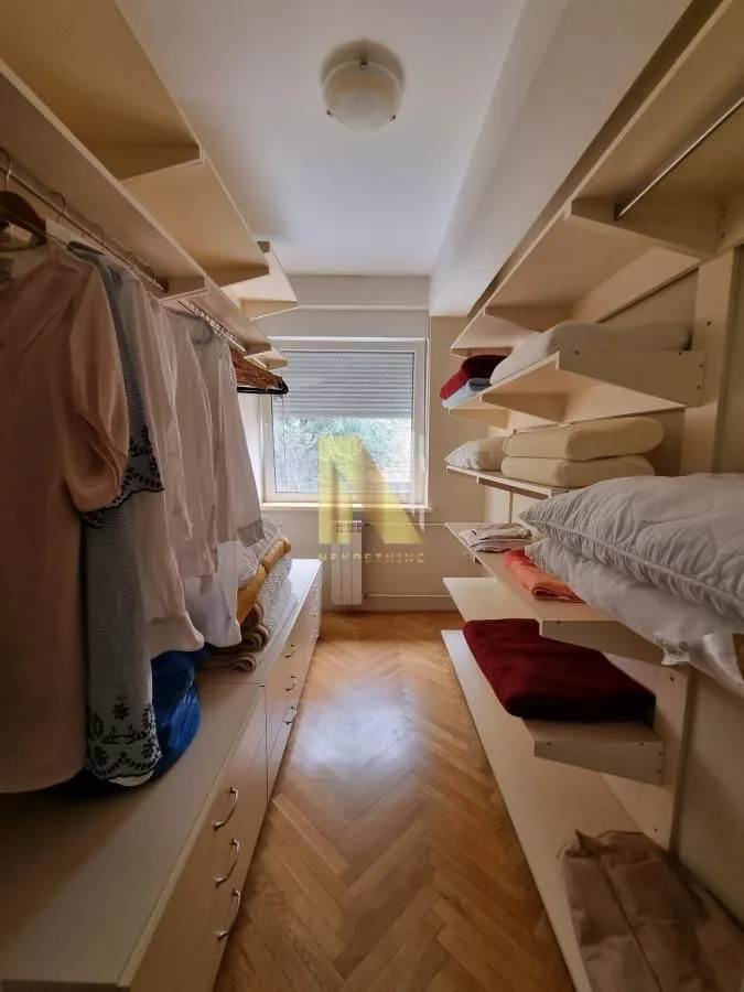 Sale, house, 500m², Telep, Novi Sad Sve Podlokacije