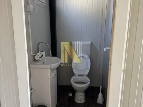 Izdavanje, poslovni prostor, 450m², Klisa, Novi Sad Sve Podlokacije - image 4