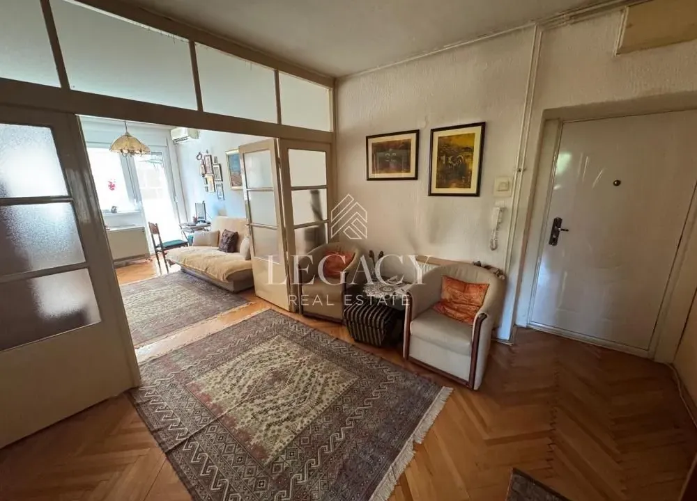 Rent, three bedroom apartment, 84m², Centar, Kruševac