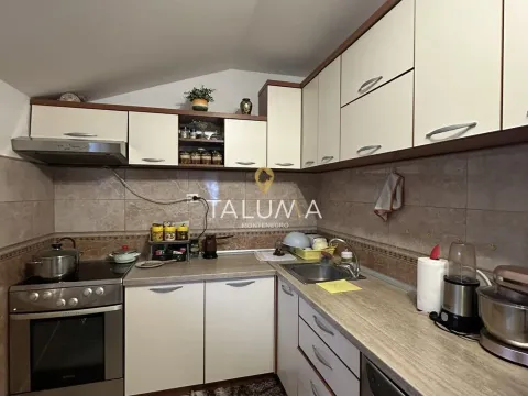 Sale, house, 146m², Stari Aerodrom, Podgorica - image 13