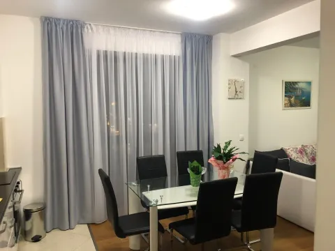 Izdavanje, jednosoban stan, 51m², Budva, Crna Gora - image 2