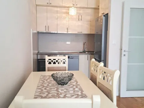 Rent, apartment, 46m², Central Point, Podgorica - image 5