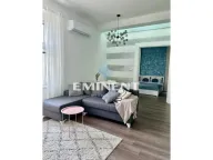 Izdavanje, stan, 54m², Slavija, Vračar Sve Podlokacije - image 1