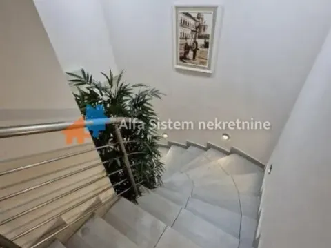 Rent, office space, 216m², Zeleni Venac, Beograd - image 17