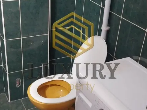 Rent, one bedroom apartment, 65m², Tološi, Podgorica - image 7