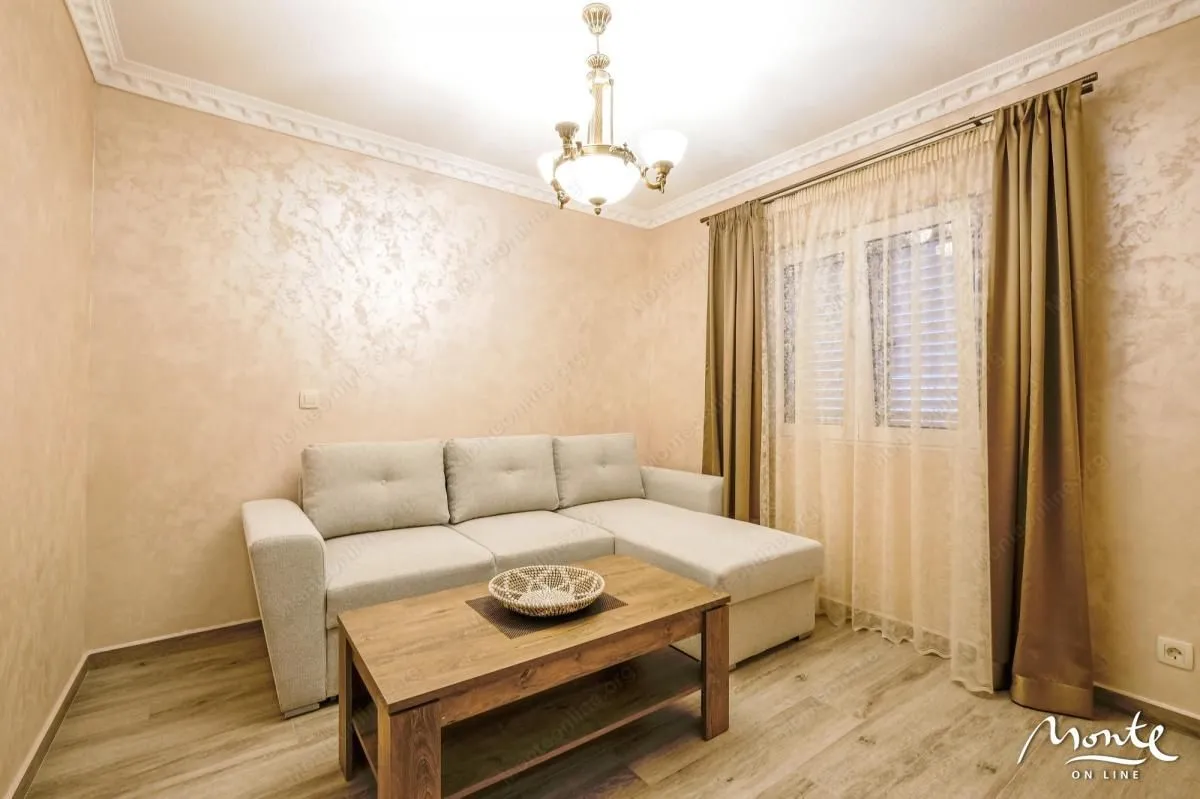Prodaja, kuća, 204m², Herceg Novi, Crna Gora