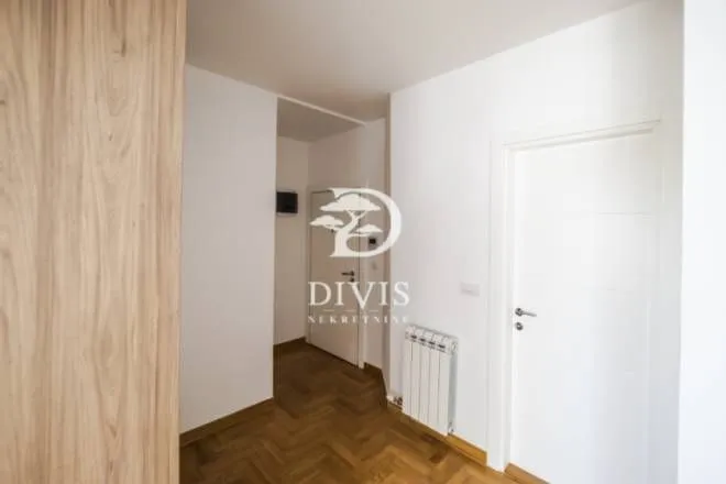 Prodaja, dvosoban stan, 43m², Lion, Zvezdara Sve Podlokacije