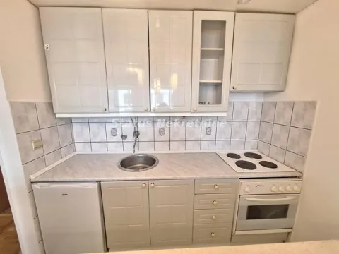 Rent, studio apartment, 26m², Bulevar Oslobodjenja, Novi Sad Sve Podlokacije - image 6