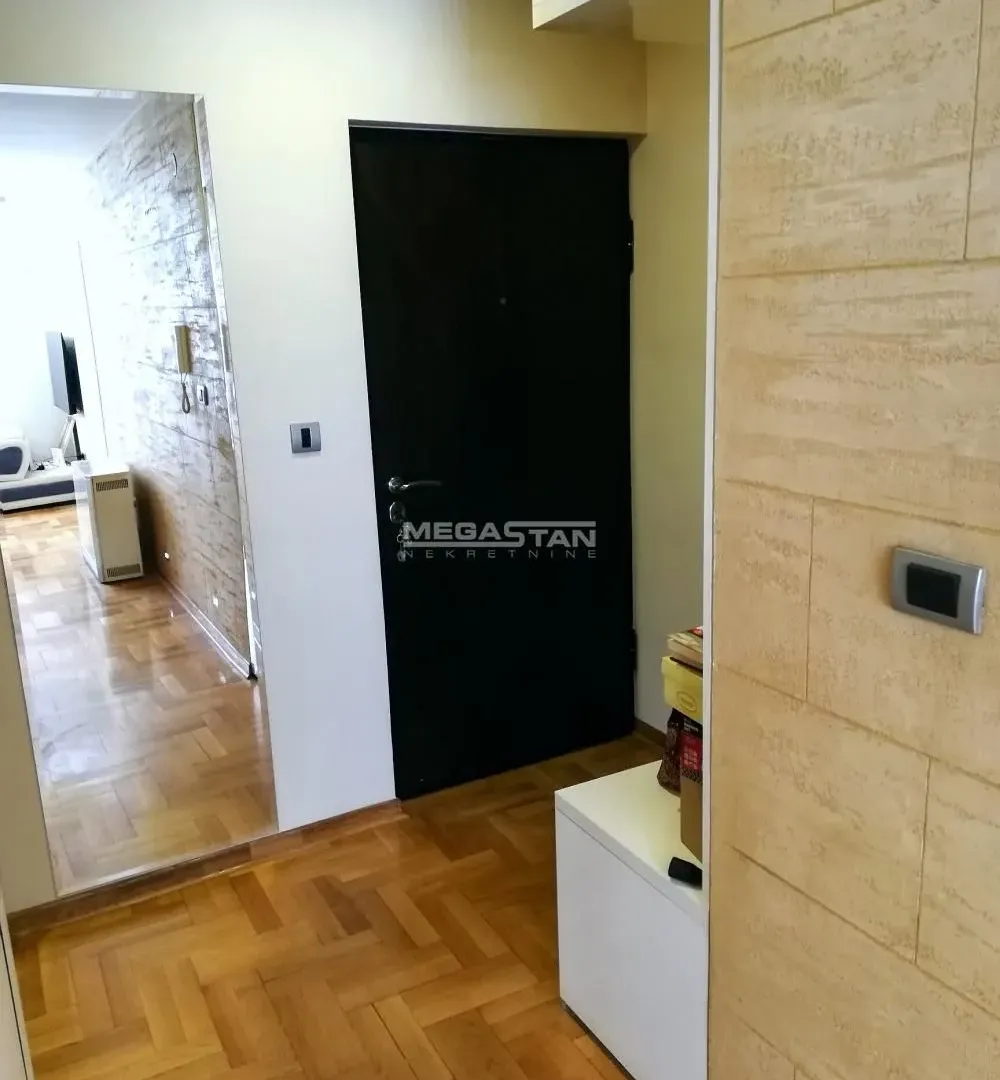 Prodaja, dvosoban stan, 35m², Karaburma, Palilula Sve Podlokacije