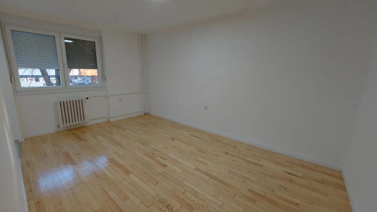 Prodaja, trosoban stan, 51m², Rotkvarija, Novi Sad Sve Podlokacije