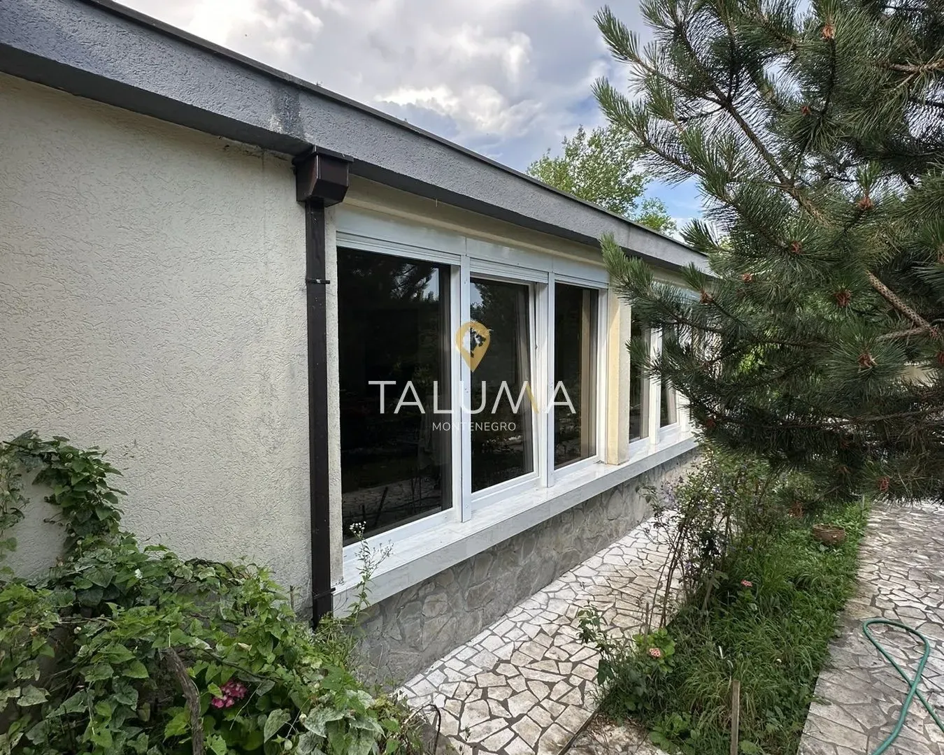 Prodaja, kuća, 276m², Orja Luka, Danilovgrad