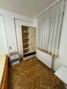 Izdavanje, trosoban stan, 76m², Centar, Novi Sad - image 11