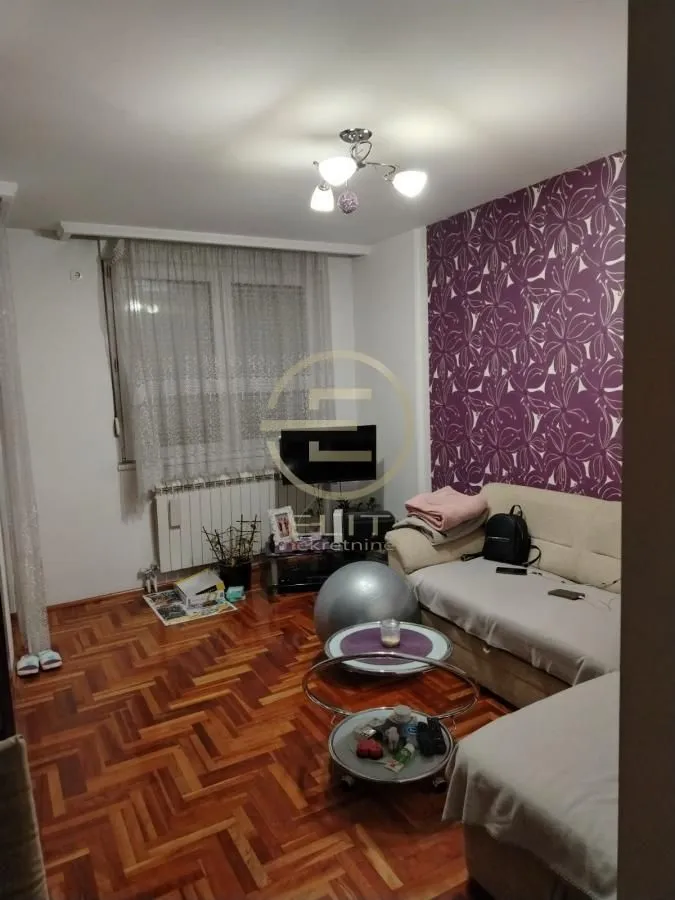 Izdavanje, jednosoban stan, 46m², Socijalno, Novi Sad Sve Podlokacije