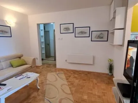 Prodaja, jednosoban stan, 44m², Petrovac, Budva - image 4