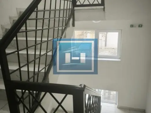 Prodaja, trosoban stan, 92m², Centar, Kruševac - image 9